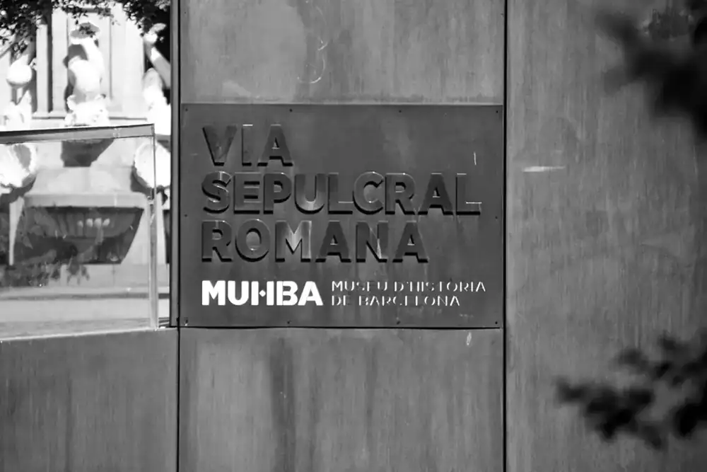 The entrance to the Via Sepulcral Romana