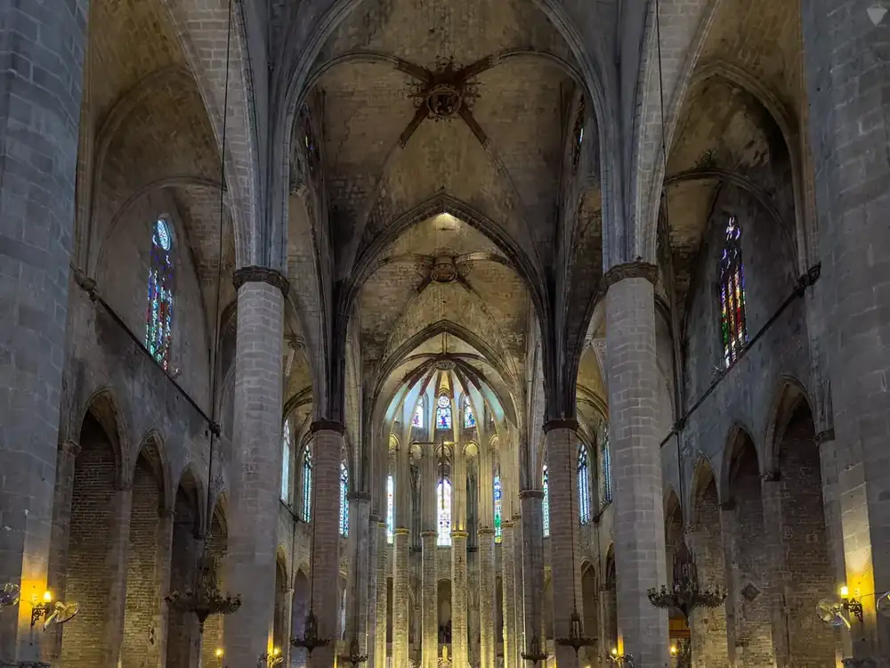 The nave of Santa Maria del Mar