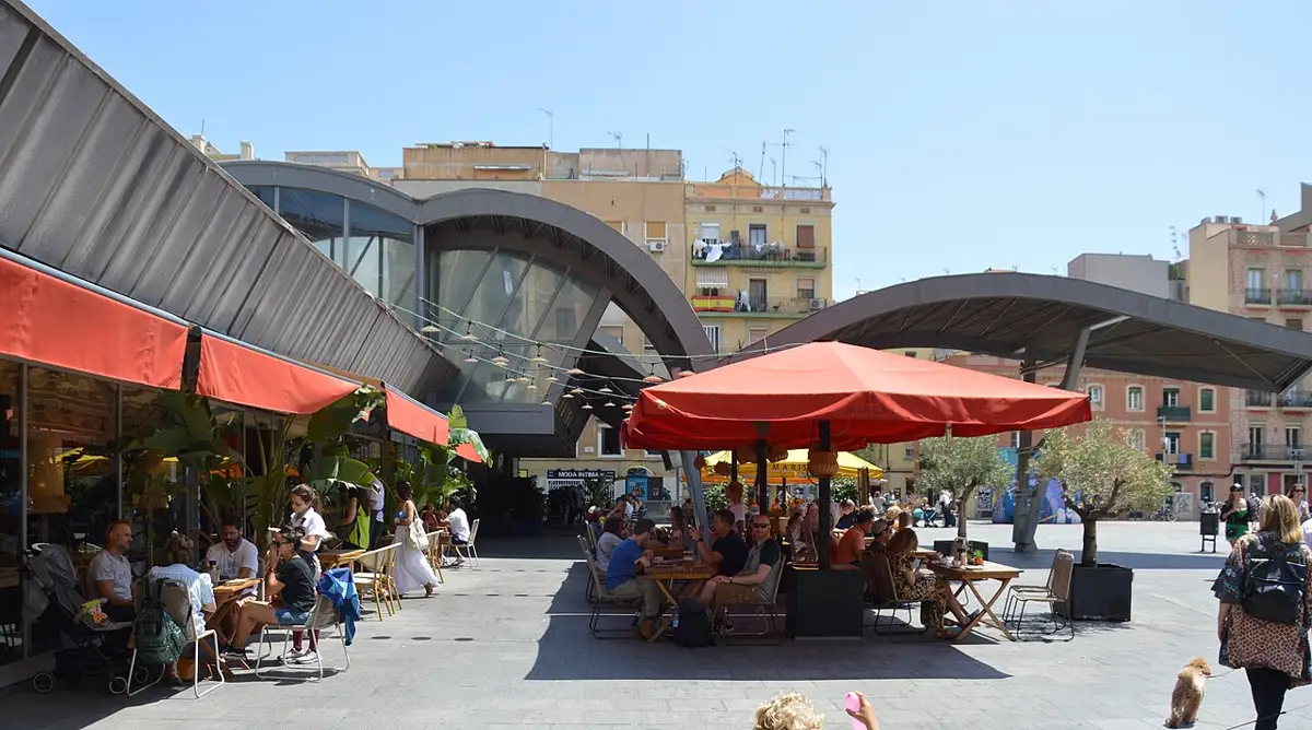 A restaurant terrace by the Mercat de la Barceloneta