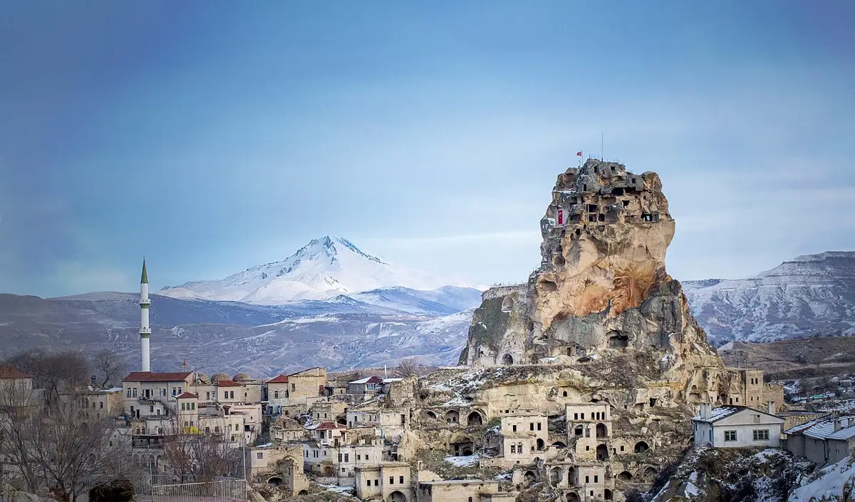 Ortahisar Kalesi with Erciyes on the horizon