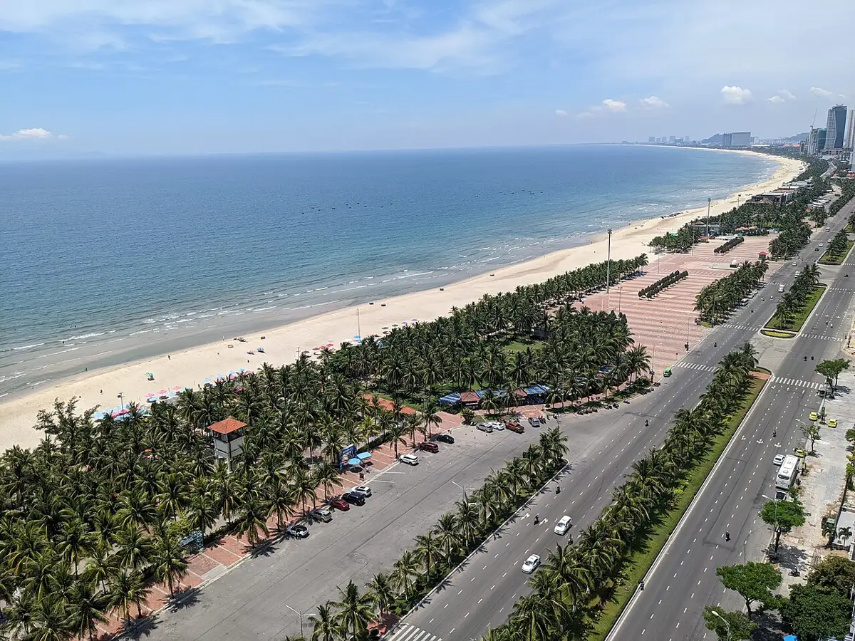 Mỹ Khê beach