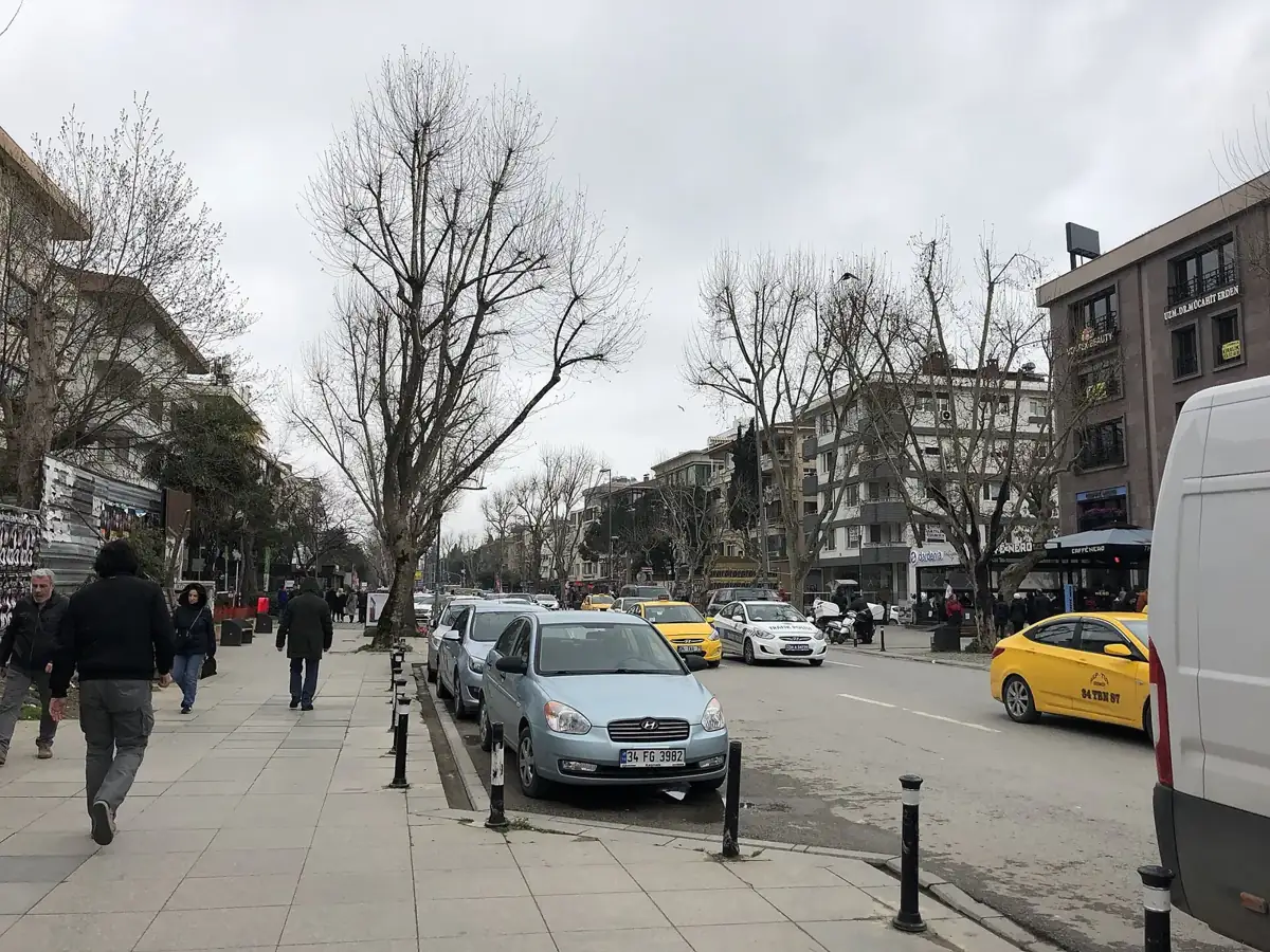 Bağdat Caddesi
