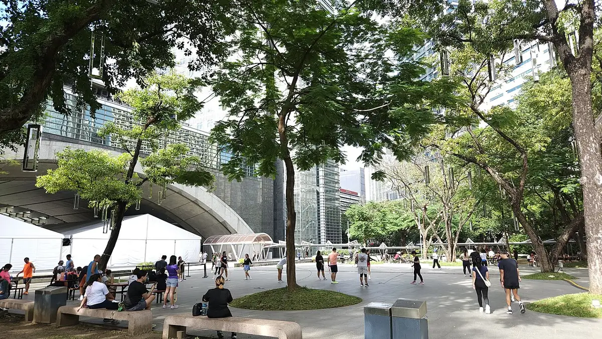 Ayala Triangle Gardens