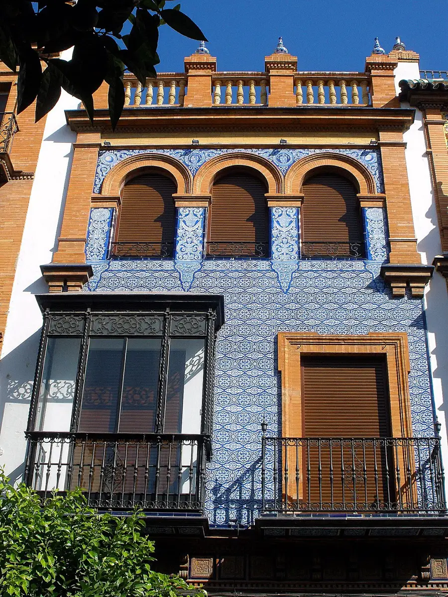 Дом с изразцами на Calle de San Jacinto в Triana