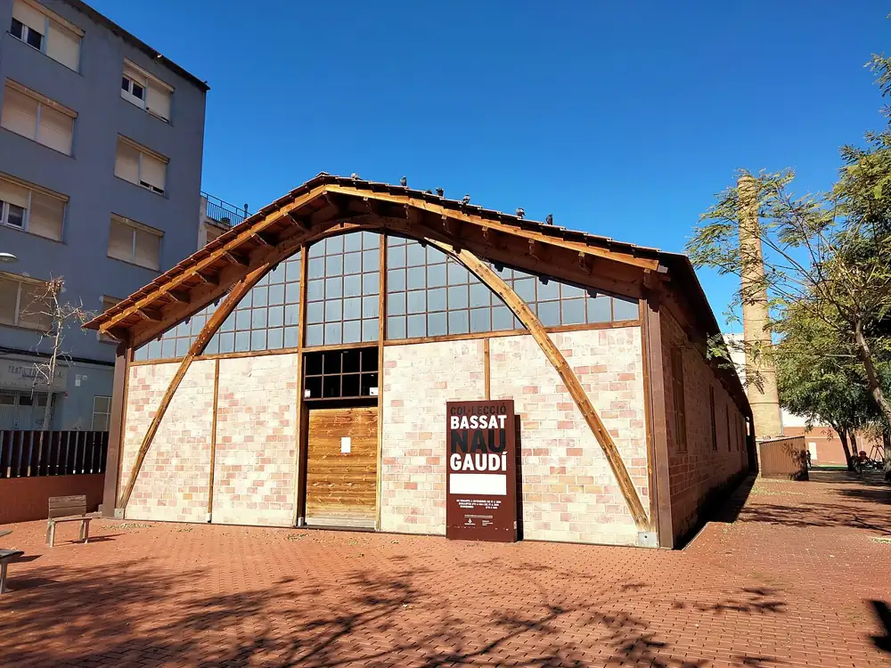 Nau Gaudí в Mataró